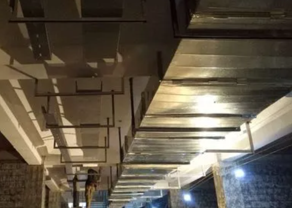 槽式鍍鋅橋架多少錢一米
